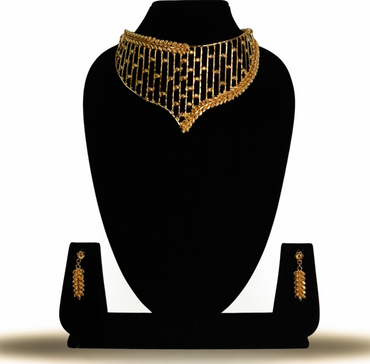 24K Gold-Plated Designer Net Crown Choker Necklace Set with Leaf Drop Earrings