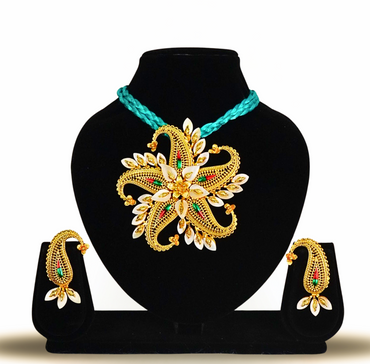 24K Gold-Plated Floral Blossom Shell Pendant Set with Earrings – Traditional Statement Jewelry