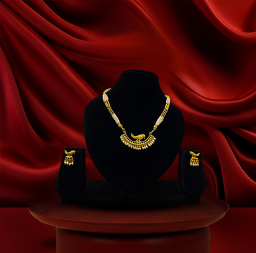 24K Gold-Plated - Elegant Bird Design Pendant with Earrings