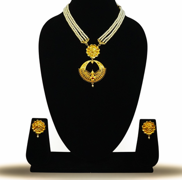 Floral Chandbali Pendant pearl Necklace Set – 24K Gold-Plated with Earrings