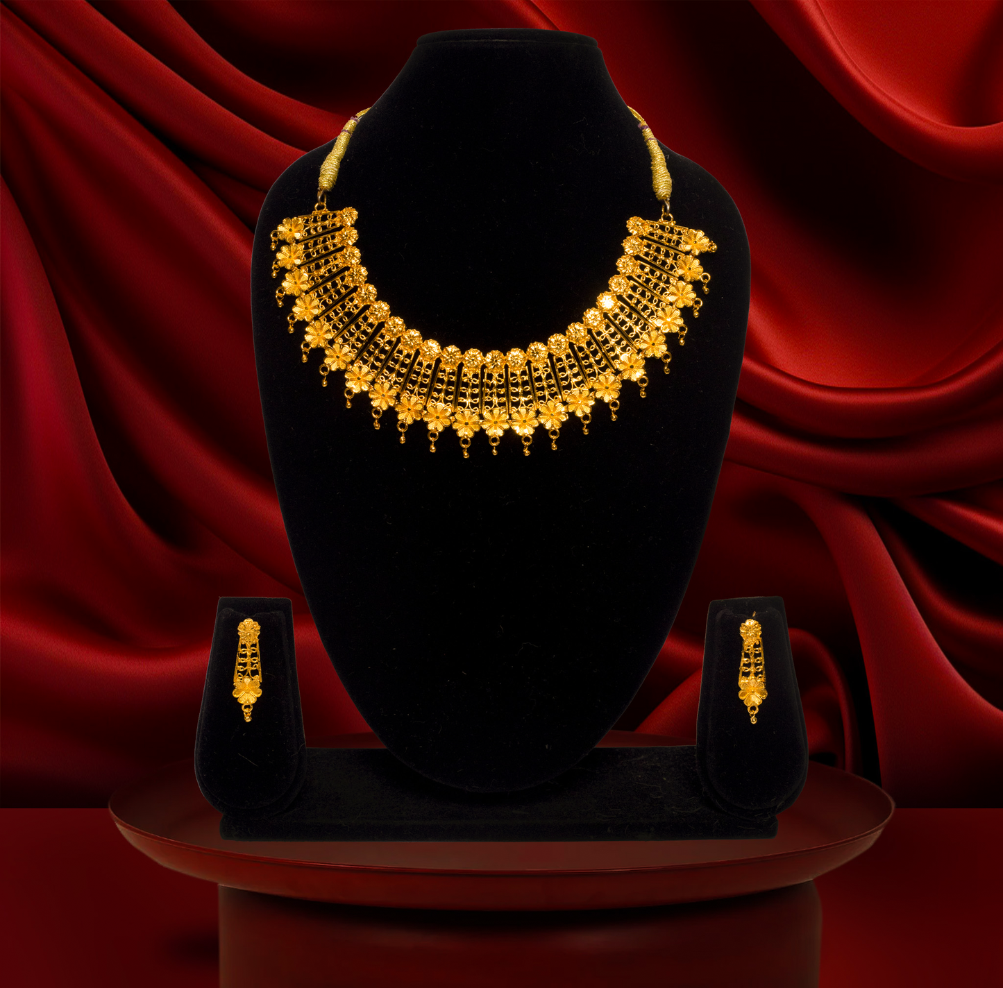24K Gold-Plated Traditional Chatai Necklace Set with Earrings
