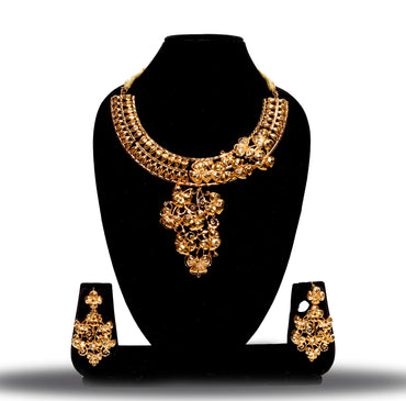 Golden Blossom Regal Set – 24K Gold-Plated Bridal Necklace & Earrings