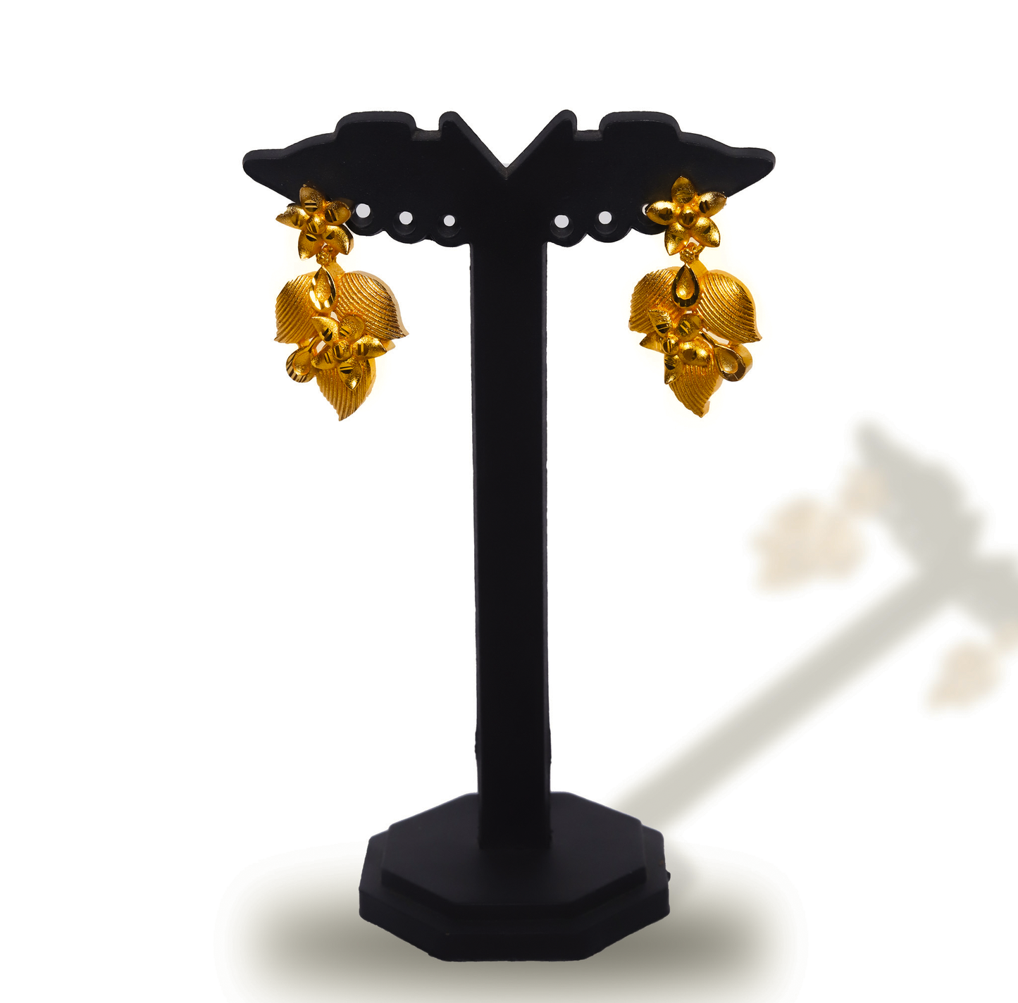 24K Gold-Plated Leaf Cluster Necklace Set with Earrings