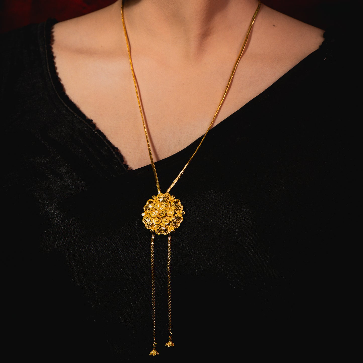 Floral Tie Chain Set – 24K Gold-Plated with Earrings