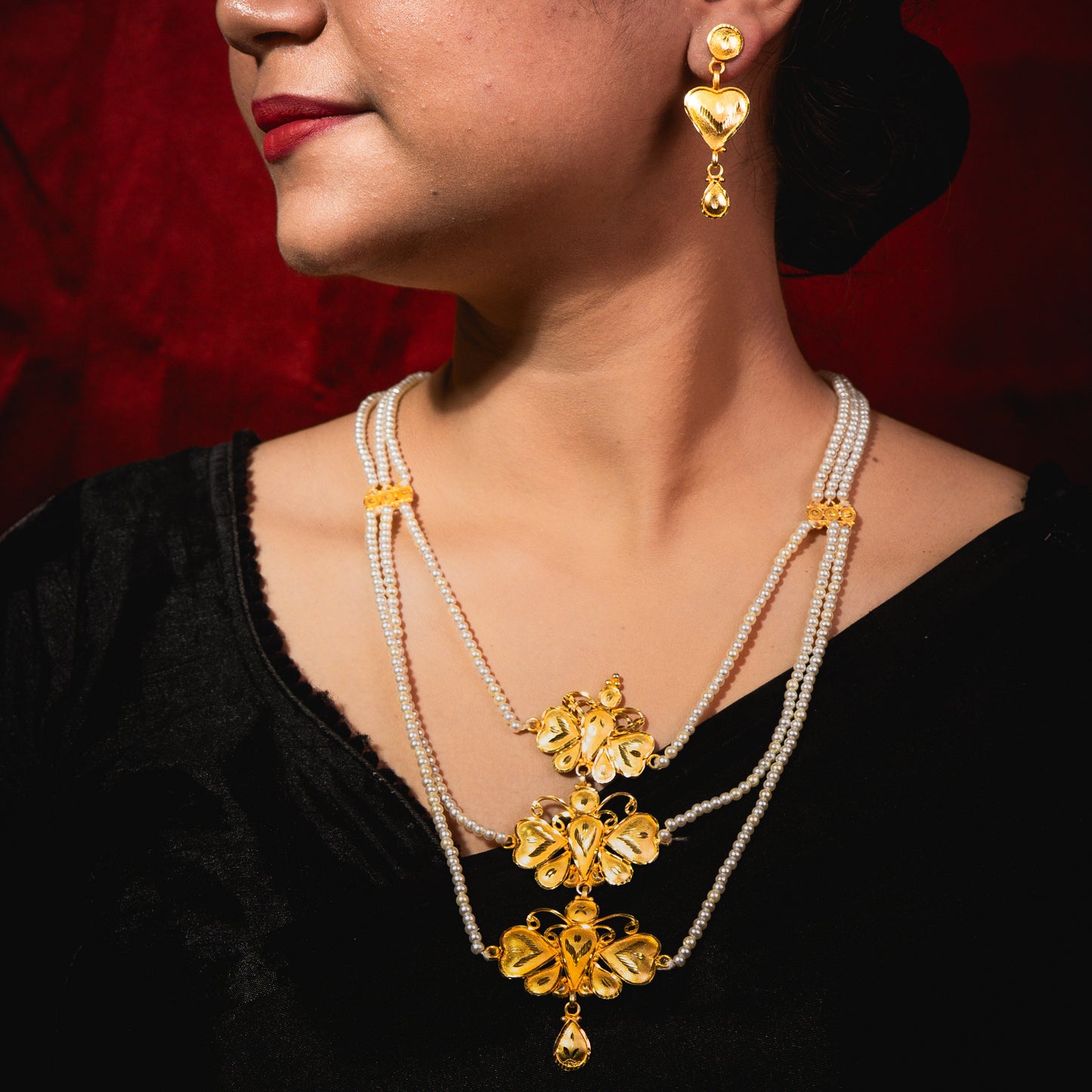 3-Layer Pearl Butterfly pattern Lohori Set – 24K Gold-Plated Bridal Jewellery with Earrings