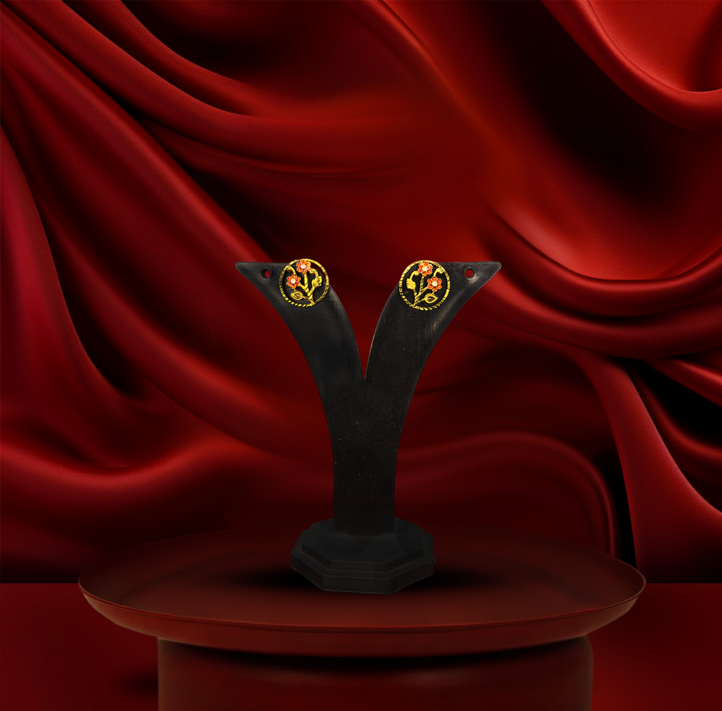 24K Gold-Plated - Elegant Floral Flower Gold-Plated Pendant  Set with Matching Earrings