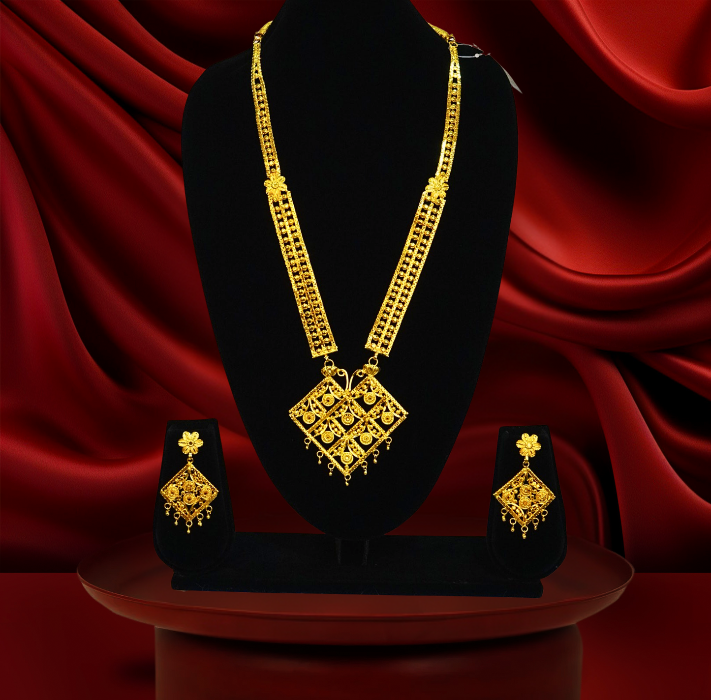 Heritage Square Pendant Sitahar Set – 24K Gold-Plated Long set with Earrings