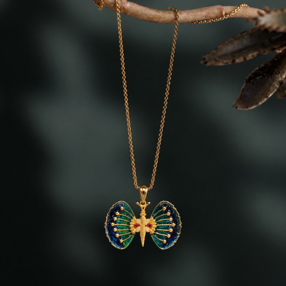 24K Gold-Plated - Elegant Butterfly Pendant Set with Earrings