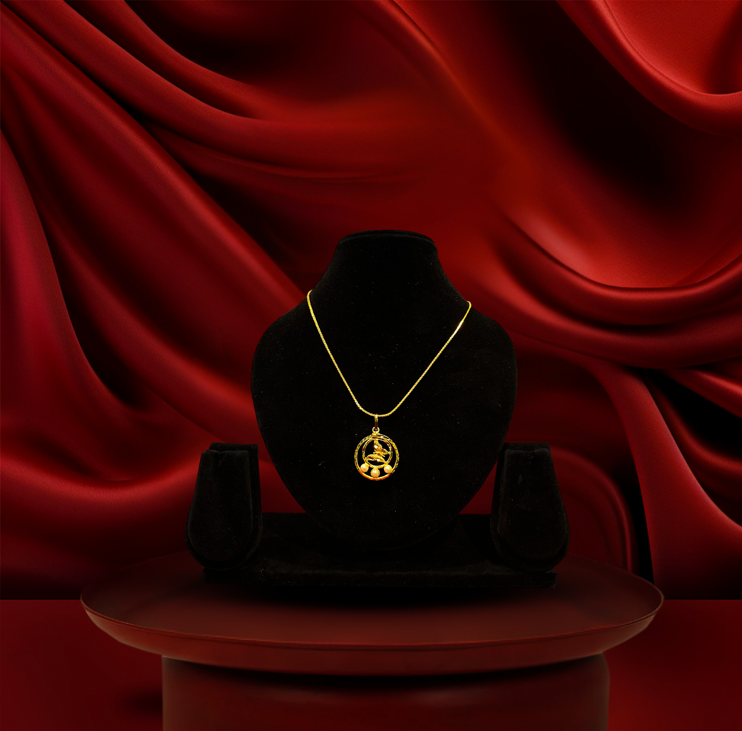 24K Gold-Plated - Premium Butterfly Pearl Pendant Set with Earrings
