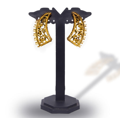 Elegant Floral Hasuli Design – 24K Gold Plated Necklace with AD and Moti Accents