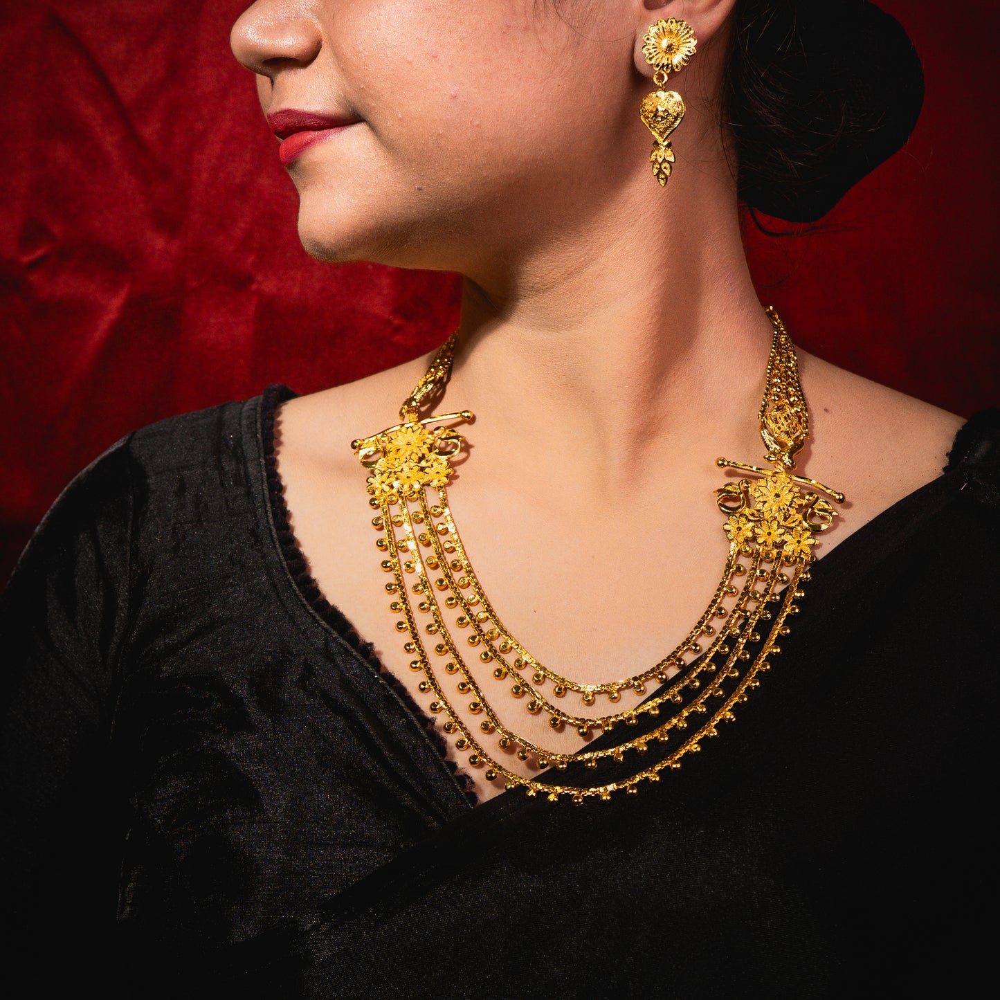 24K Gold-Plated Lohori Necklace Set – Multi-Layer Design